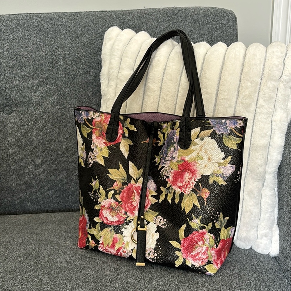 Floral Peony Faux Leather Tote & Crossbody Bag combo - Picture 3 of 10